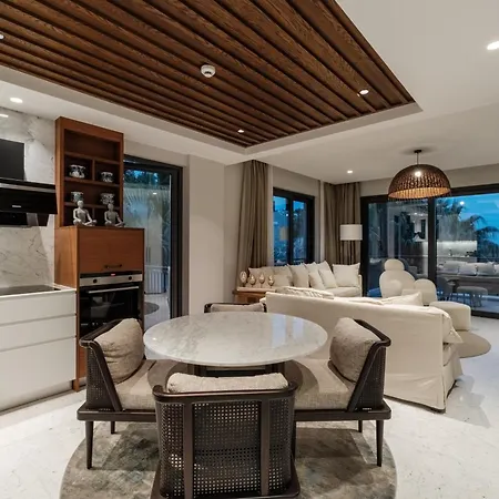 Luxury 5-star Seafront * Bodrum