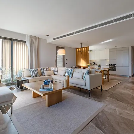 Luxury 5-star Seafront Daire *